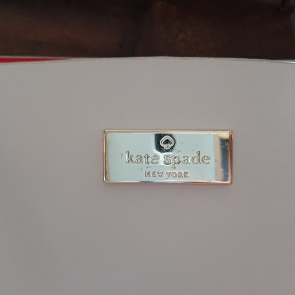Kate spade tote - Picture 2 of 9